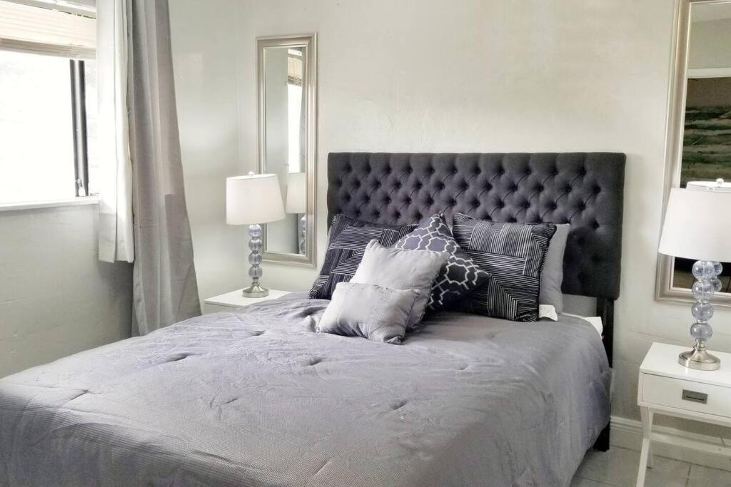 Ultra Glam Apartment 5 Miles From Hard Rock Casino Hollywood Eksteriør billede